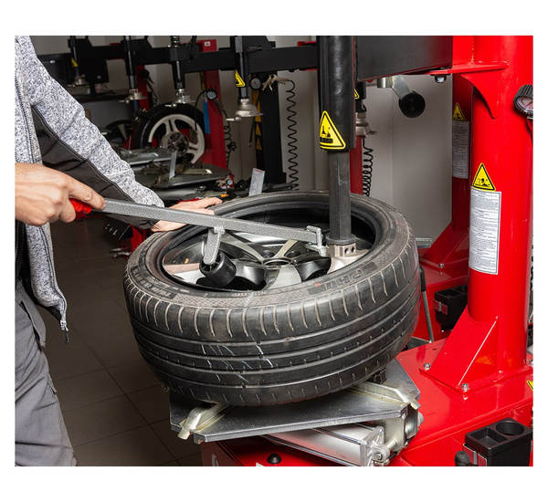 Przystawka do montażownicy uniwersalna - ramię z rolką