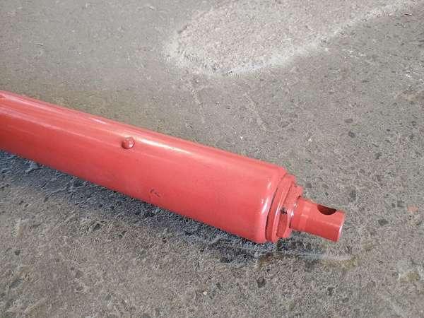 OUTLET Siłownik hydr. z dwustopniową pompą 8T