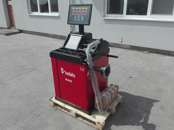 OUTLET Wyważarka do kół REDATS W-650