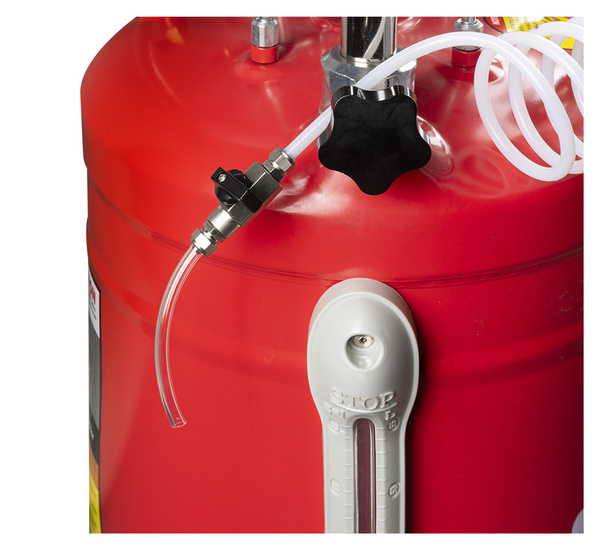 Zlewarko-wysysarka Oleju ze Zbiornikiem Kontrolnym REDATS D-220