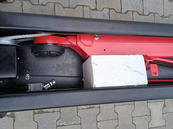 OUTLET Podnośnik dwukolumnowy REDATS L-205 4,2t, półautomatyczny, dolna belka