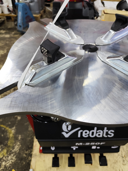 OUTLET Montażownica do kół REDATS M-250F