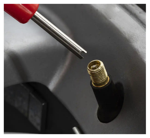 Wkrętak do wkładek zaworów dwustronny