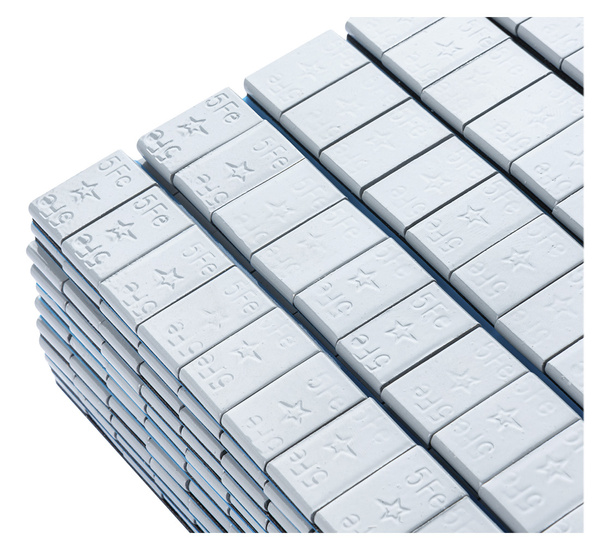 Ciężarki klejone Fe powlekane szare szeroka taśma 5g - 400 pasków FIVESTARS EDGY